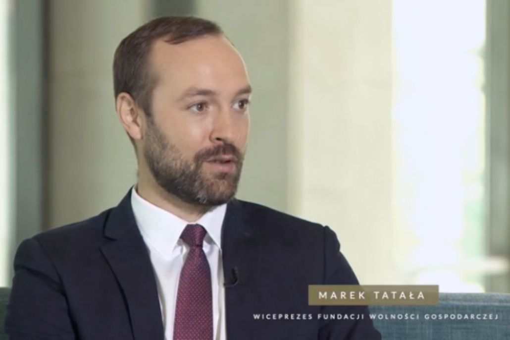 – Wejście Polski do strefy euro oznaczałoby wiele korzyści zarówno dla przedsiębiorców, jak i konsumentów, zwiększyłoby to naszą integrację z Unią Europejską i sprawiło, że Polska byłaby atrakcyjniejsza dla zagranicznych inwestorów – mówił CEO Fundacji Wolności Gospodarczej, Marek Tatała w programie "Szczerze o pieniądzach”, Polsat News.