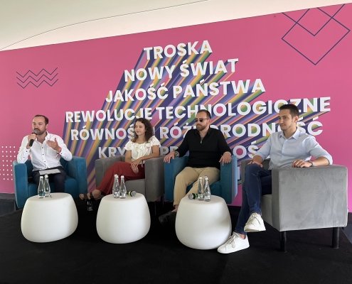 W ubiegłym tygodniu zakończyła się III edycja Campusu Polska Przyszłości. Kolejny raz byliśmy partnerem wydarzenia. Campus to dobra przestrzeń do promocji liberalnych idei i wartości bliskich Fundacji Wolności Gospodarczej.