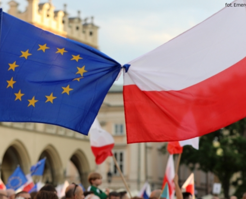 Wprowadzenie euro to długi proces reformowania gospodarki i do którego należy się odpowiednio przygotować. Dlatego o przyjęciu euro powinno mówić się właśnie jako o kilkuletnim procesie, kursie, który należy obrać, a nie gwałtownej zmianie – mówi Marek Tatała, wiceprezes Fundacji Wolności Gospodarczej.